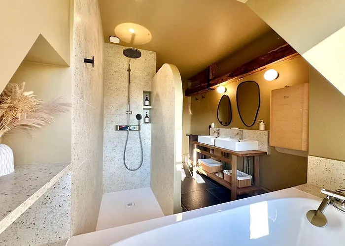 Vila La Maison Du Chateau-confort Premium-famille-wifi Biencourt